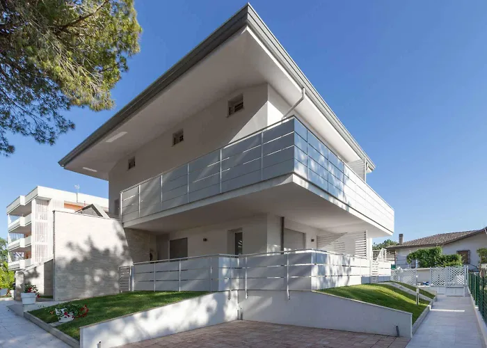 Apartment With Pool In 53918 *