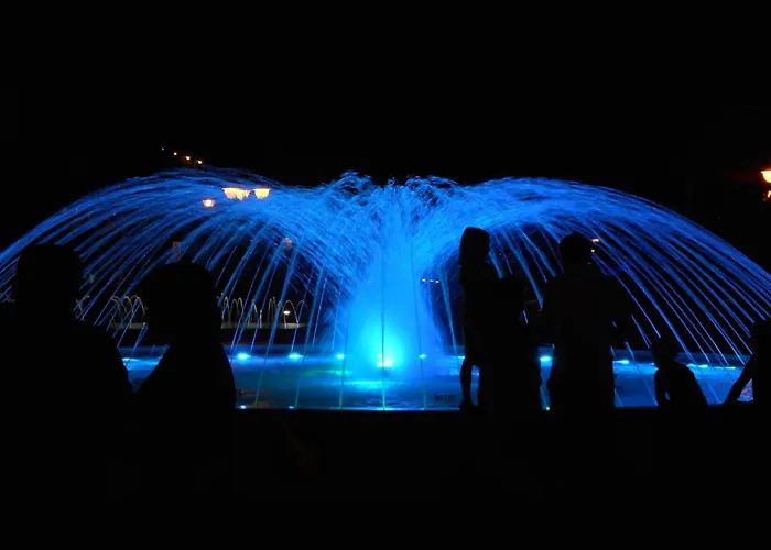 Apartment With Pool In 53918 *