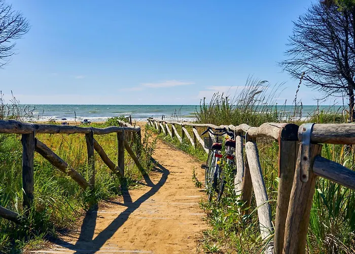 With Pool In 53918 Apartment *